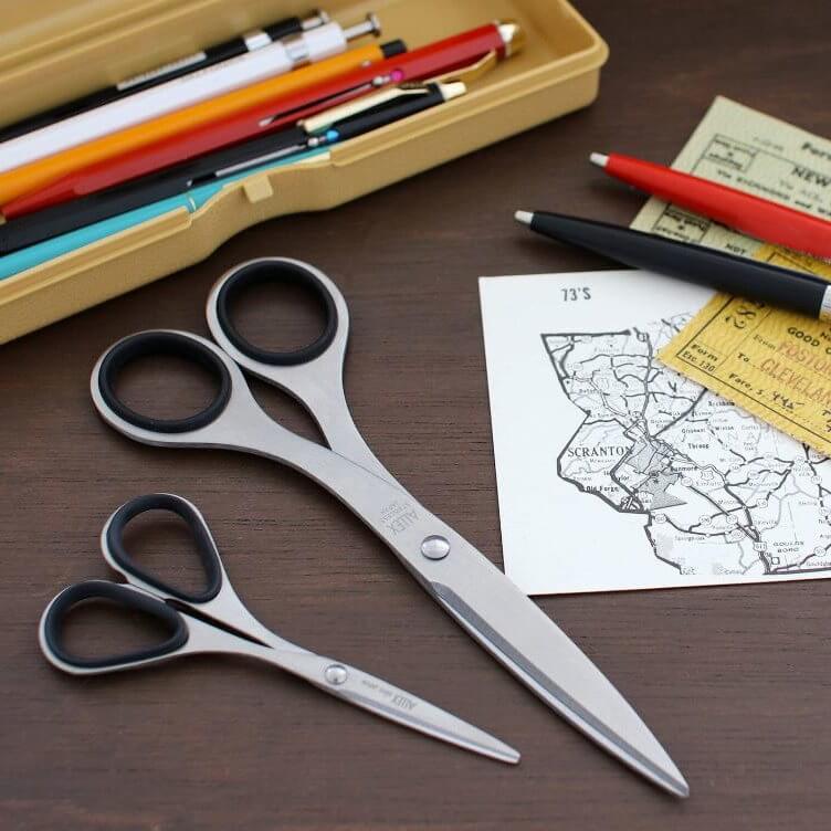 Schere OFFICE MED S-165, Stahl mattiert, Griffring schwarz