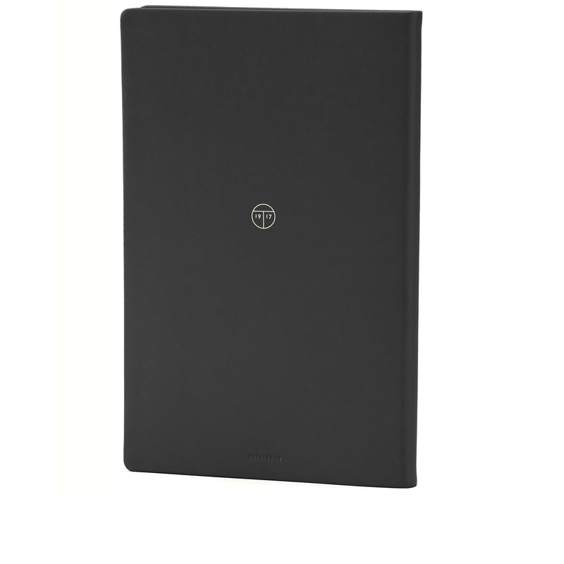 355902_TREU_Notizbuch_M_medium_schwarz_Rueckseite_02_2500x2500