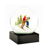 CS276-SKI2_Schneekugel_Skiers_VS01_1500x1500